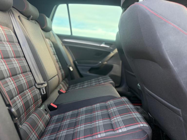  Volkswagen Golf 2.0 TSI GTI DSG Euro 6 (s/s) 5dr Petrol Automatic