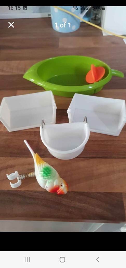 Budgie cage accesories