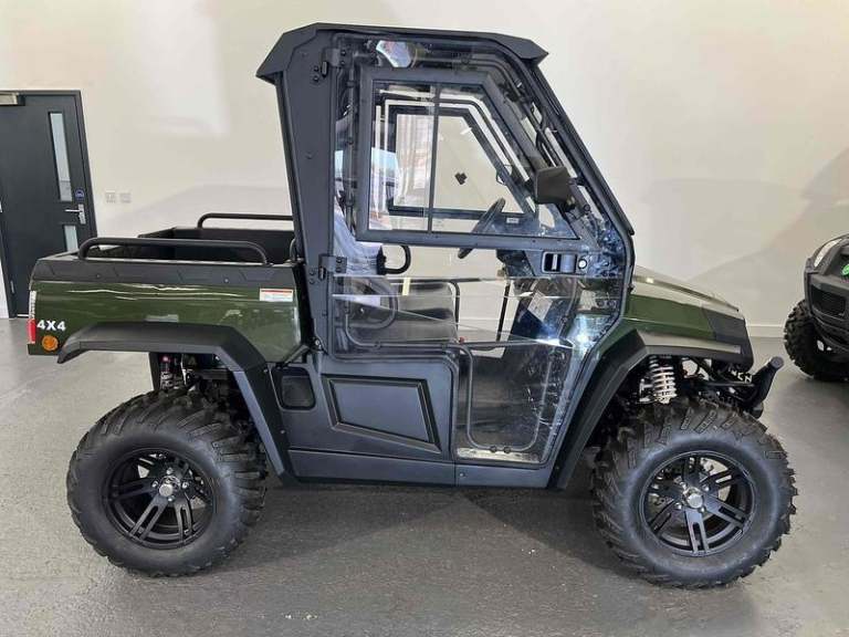 Hisun Vector E1G UTV - similar to Gator, Ranger, M
