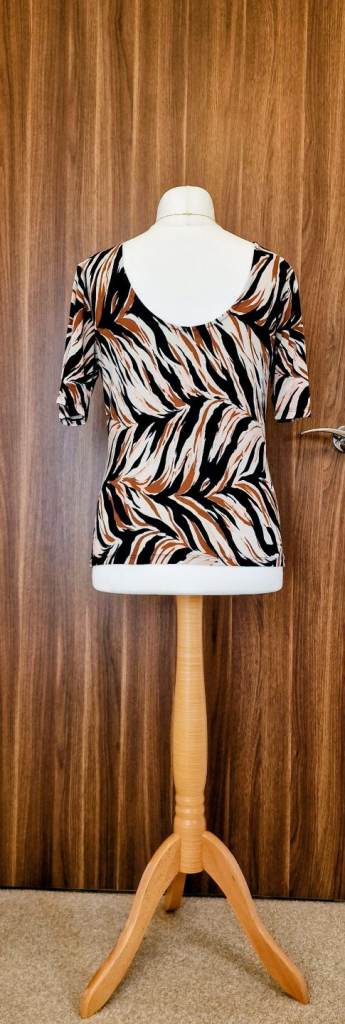 Warehouse Animal Print Scoop Back Summer Top - Size 12 | Tiger / Zebra