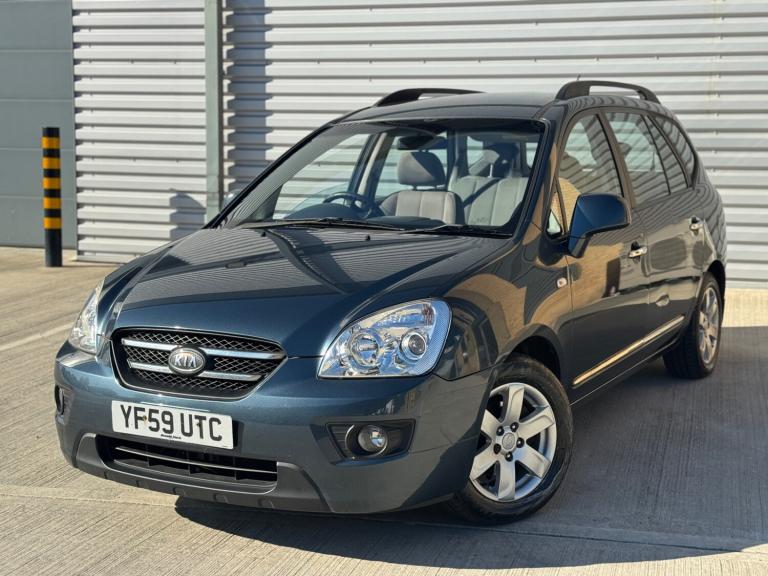 2010 KIA CARENS 2.0 CRDI GS 5dr ++ BARGAIN ++ LONG MOT