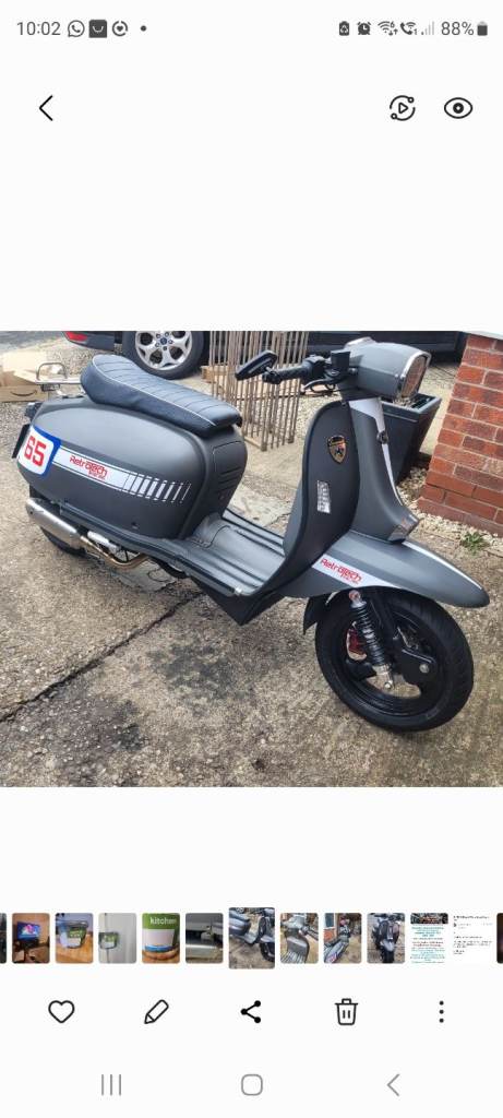 Scomadi, TL, 2018, 181 (cc)