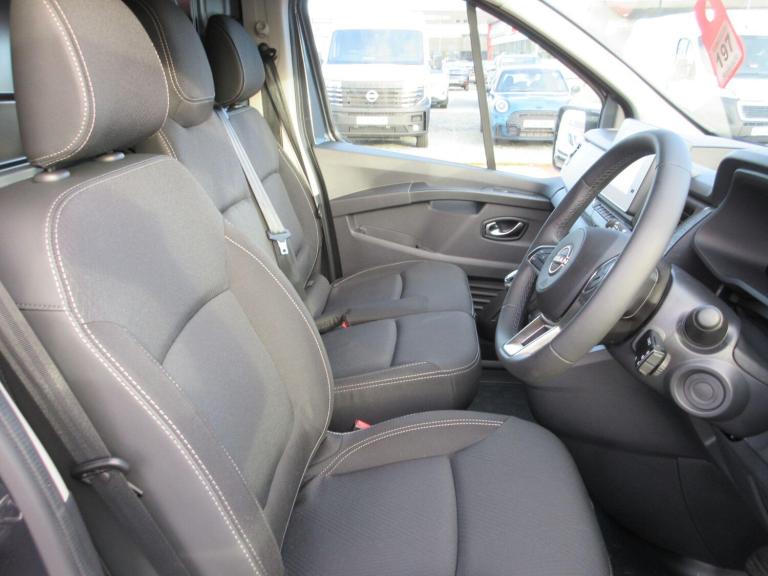 2025 Nissan Primastar 2.0 dCi 30 Tekna Panel Van 5dr Diesel Manual L1 H1 Euro 6 (s/s) (130 ps) PA...