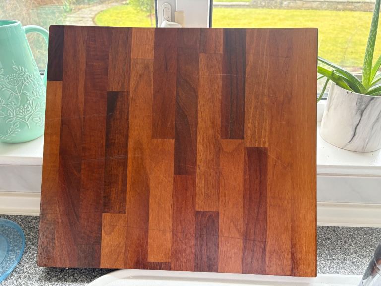 Solid Walnut Chopping Board 