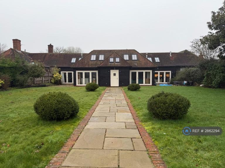 5 bedroom house in Mill Lane, Midhurst, GU29 (5 bed) (#2862294)