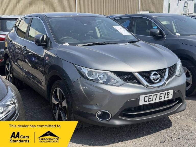 2017 Nissan Qashqai 1.2 DIG-T N-Connecta XTRON 2WD Euro 6 (s/s) 5dr HATCHBACK Petrol Automatic