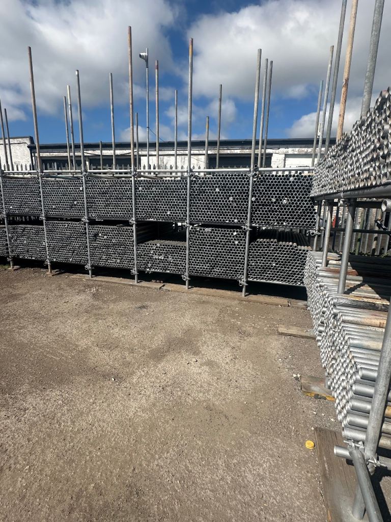 8FT 10FT 13FT Scaffolding Tubes/Poles Nottingham Delivery