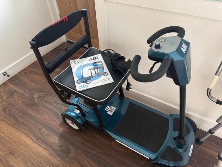 Monarch Air Lightweight Mobility Scooter 