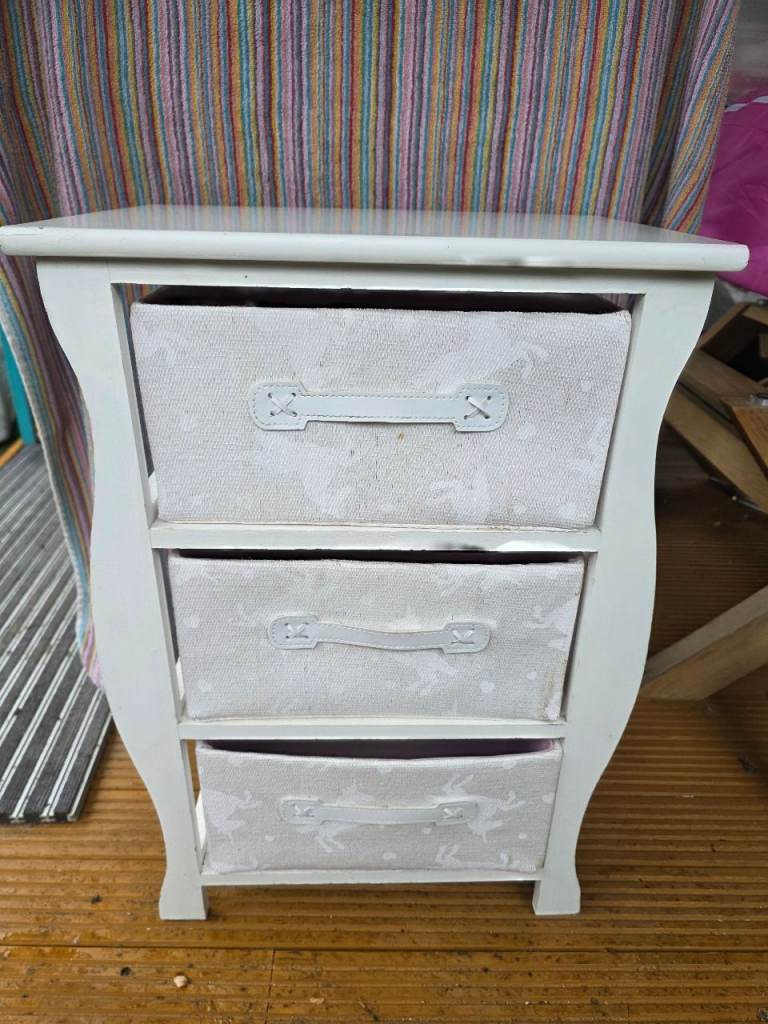 girl chest of drawers