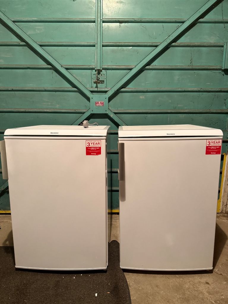 Freestanding Fridge and Freezer 