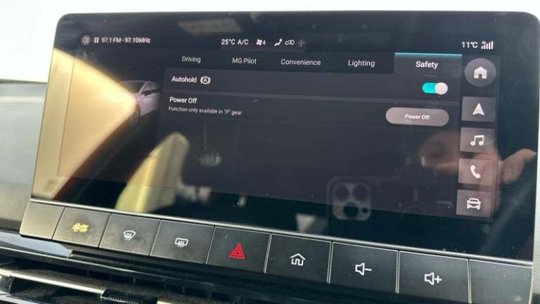 2023 MG MG4 64kWh Trophy Long Range Hatchback 5dr Electric Auto (203 ps) Automatic Hatchback Elec...