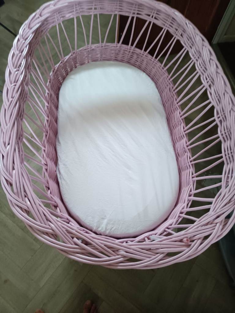 Moses basket 