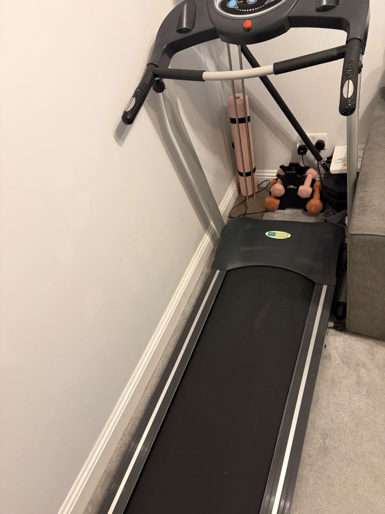 Pro Fitness Treadmill