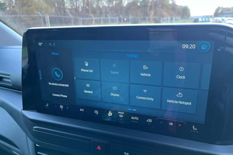 2025 Ford Transit Custom 320 Limited AUTO L2 LWB Double Cab In Van FWD 2.5 PHEV 232ps Low Roof Au...