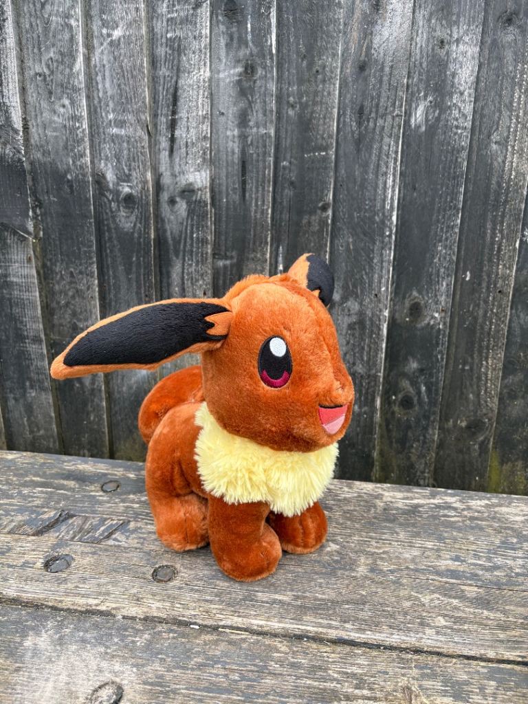 Build A Bear Pokemon Eevee Red Eyes Plush 2016 Edition 