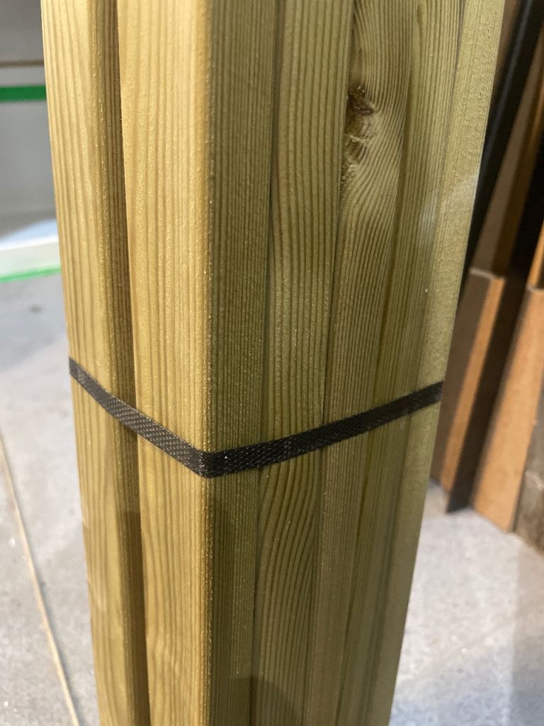 Wickes Exterior Screening Slatted Batten 20.5 x 44 x 2400mm - Pack of 10