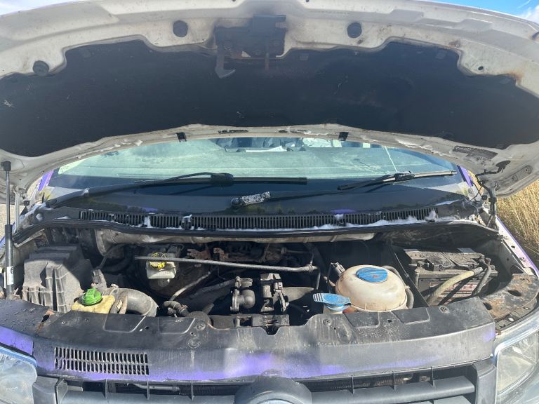 Volkswagen Transporter T5 1.9TDi