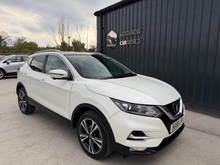 2018 Nissan Qashqai 1.2 DiG-T N-Connecta 5dr HATCHBACK PETROL Manual