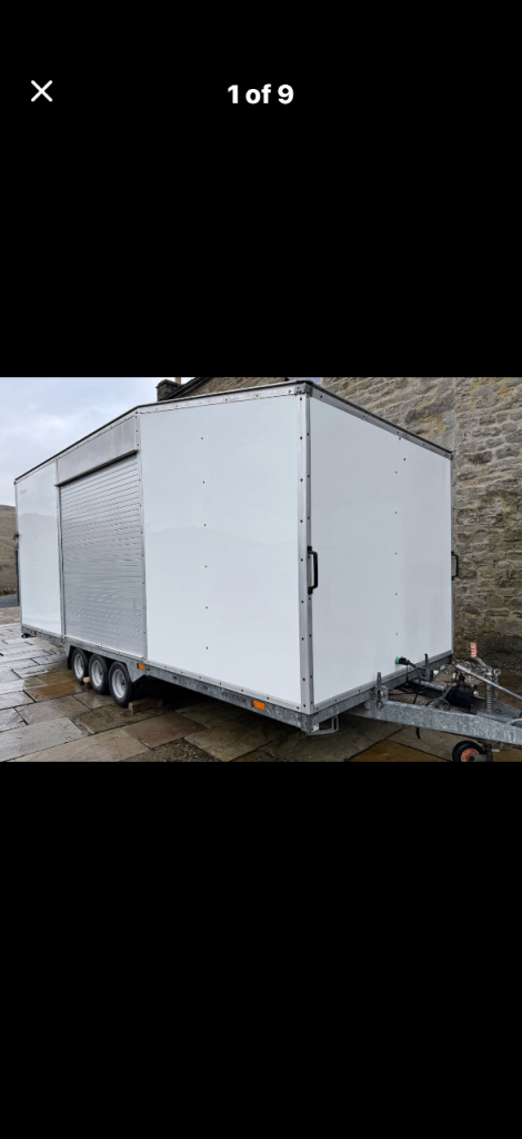 Bateson hydraulic tilt trailer 