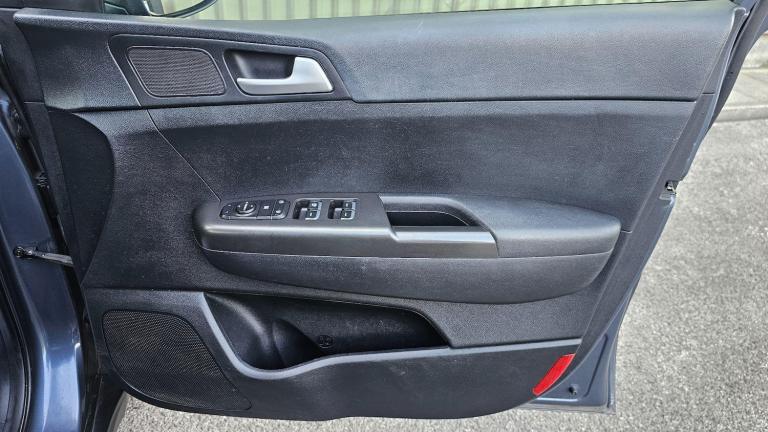 2016 Kia Sportage 1.7 CRDi 1 Euro 6 (s/s) 5dr ESTATE Diesel Manual