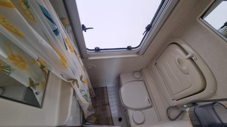 Auto Sleeper Executive