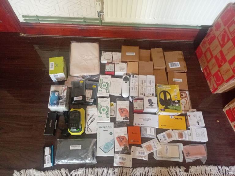Large Job Lot of Mixed Mobile Phone Accessories – Brand New Stock