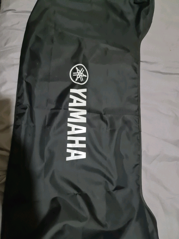 Official Yamaha dust cover for PSR sized keyboard 