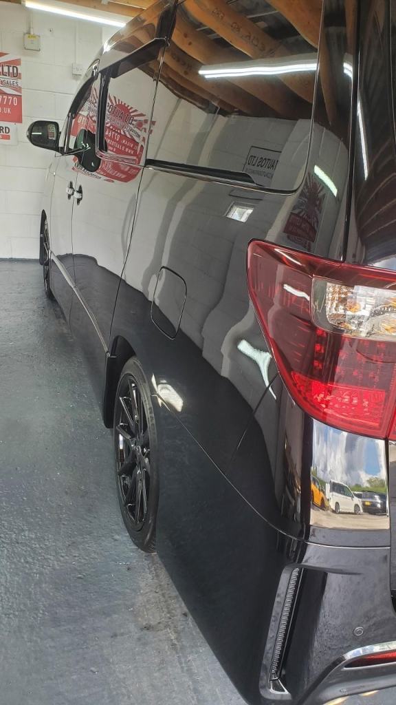 reserved deposit recieved!!!!!Toyota alphard 2.4 GS auto black 7 seater japanese