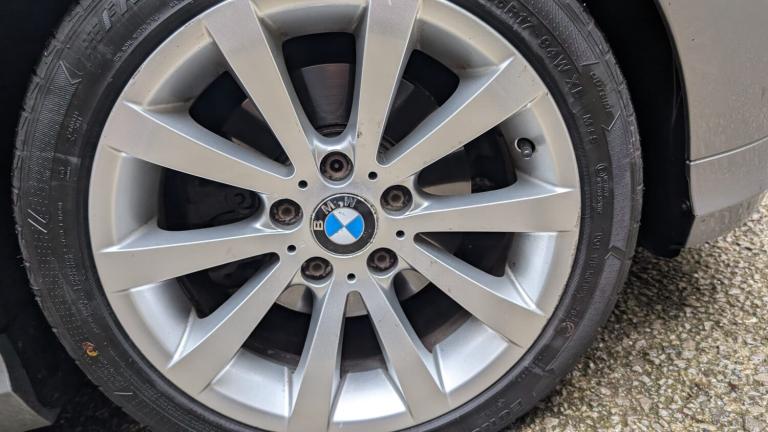 2011 BMW 3 Series 320d [184] SE 4dr Step Auto SALOON Diesel Automatic