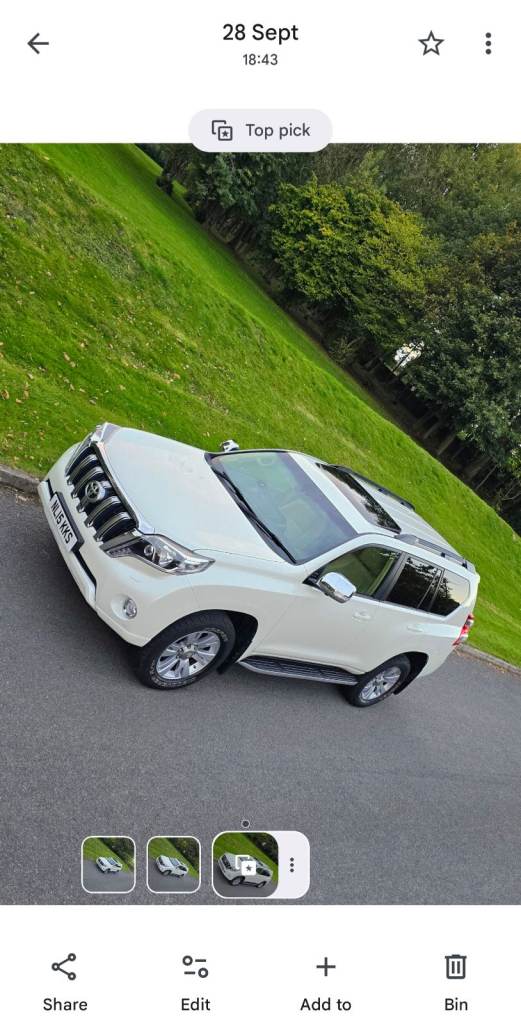 Toyota landcruiser invincible white auto fsh Sunroof Beige interior 