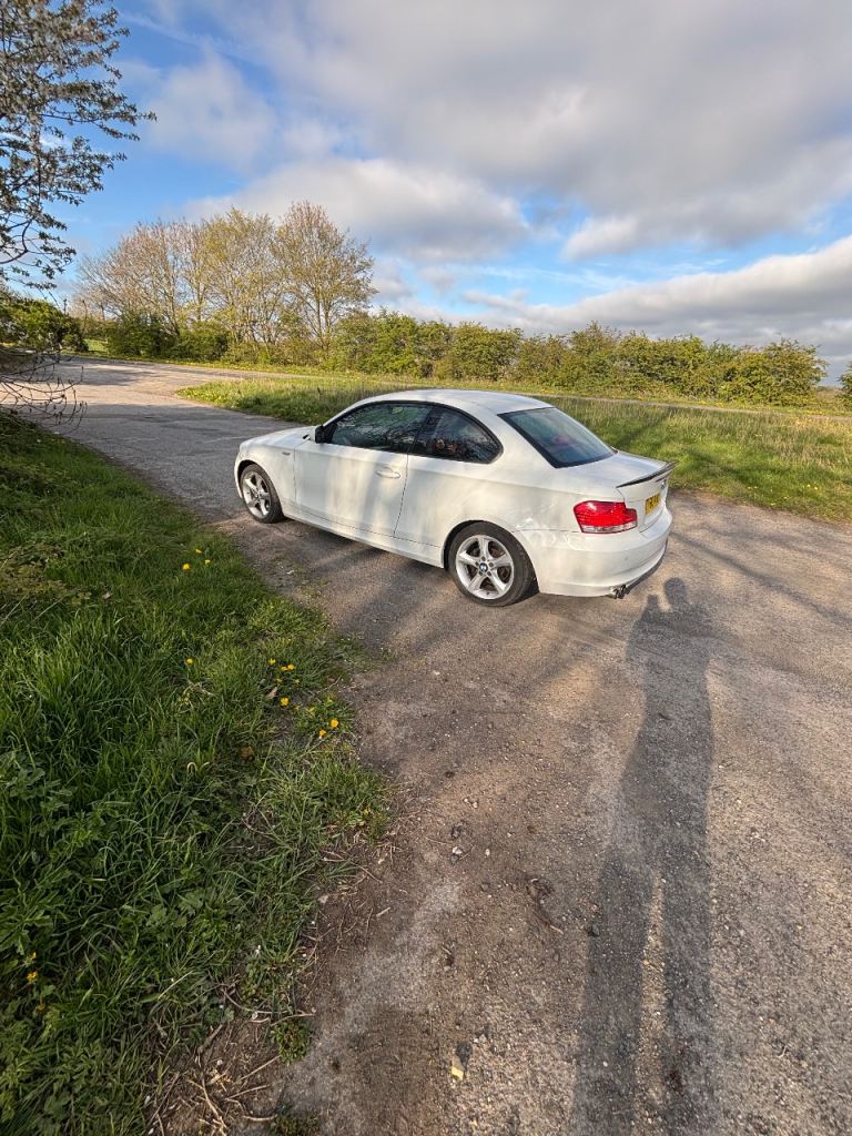 BMW, 1 SERIES, Coupe, 2011, Manual, 1995 (cc), 2 doors