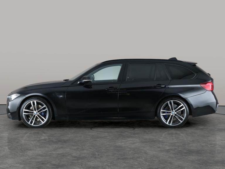 2018 BMW 3 Series 2.0 320d M Sport Shadow Edition Touring 5dr Diesel Auto Euro 6 (s/s) (190 p Est...