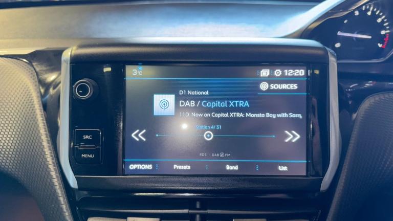 PEUGEOT 2008 1.2 PureTech GT Line White 5dr PANROOF+SATNAV+CRUISE+DAB 2017