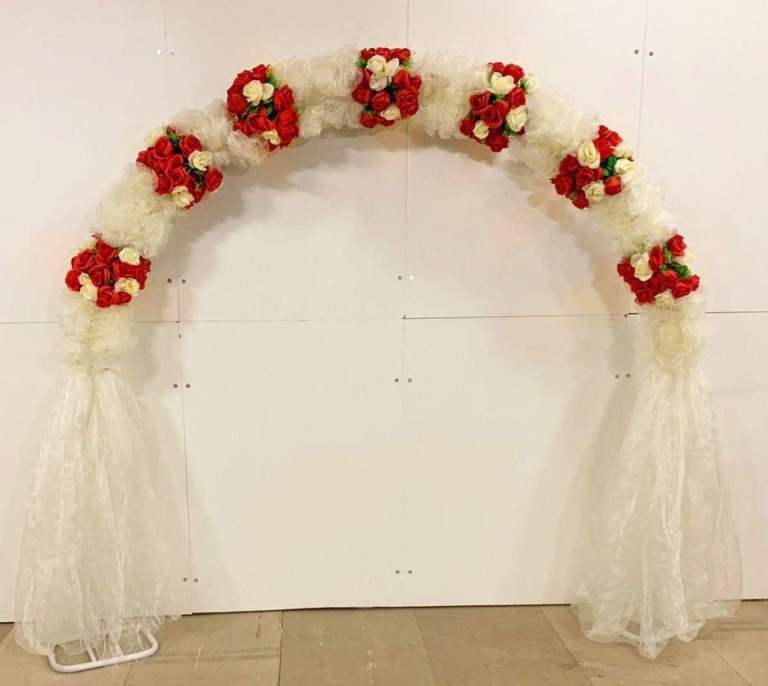 Brand New 2.75m Red & Ivory Flower Arch for Weddings & Events TO BUY RRP £799