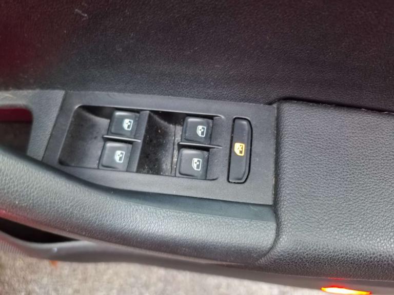 2015 Skoda Octavia 2.0 Octavia vRS TDI 4x4 Semi-Auto 4WD 5dr Hatchback Diesel Automatic