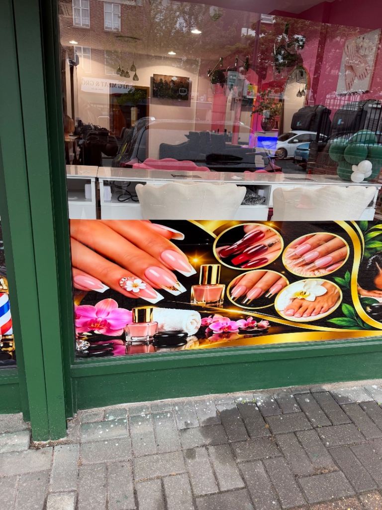 Nail Technician 
