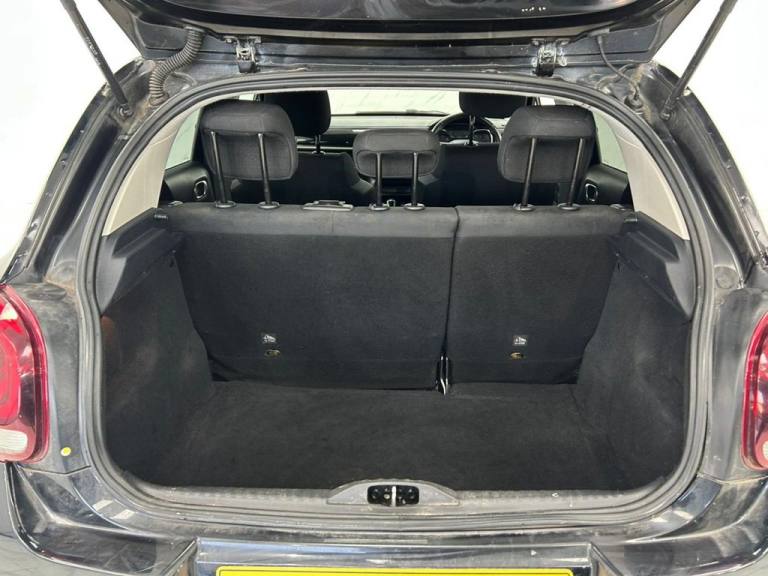 2017 Citroen C3 1.2 PureTech Flair Hatchback 5dr Petrol Manual Euro 6 (82 ps)  F/S/H X8! 2  Hatch...