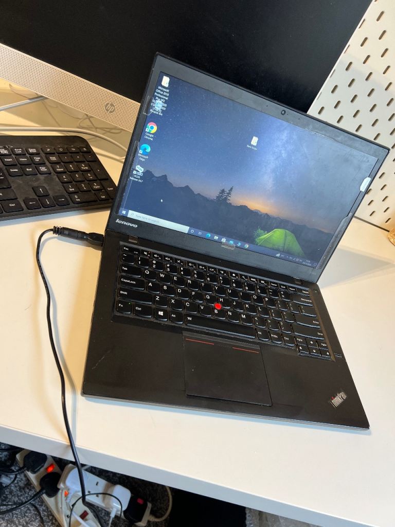 Windows 10 Lenovo thinpad ,i7, 8 GB , 240 SSD , comes with MS office 