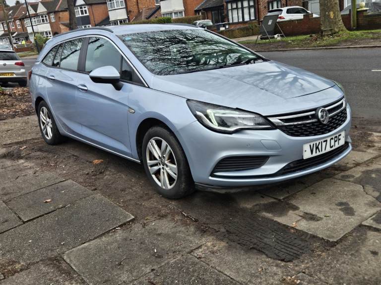 Vauxhall Astra Tech Line 1.6 CDTI Estate 2017 - Ulez free -  not ford bmw audi skoda