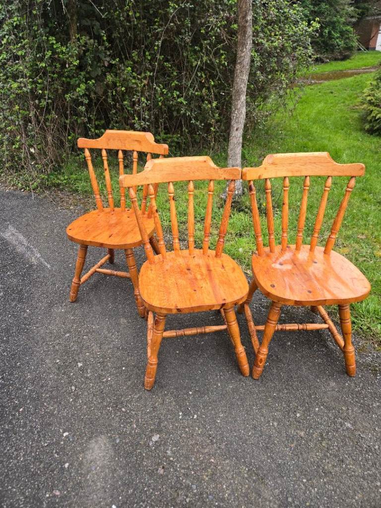 Set of Solid Pine Farmhouse Dining table Chairs – Great for Upcycling