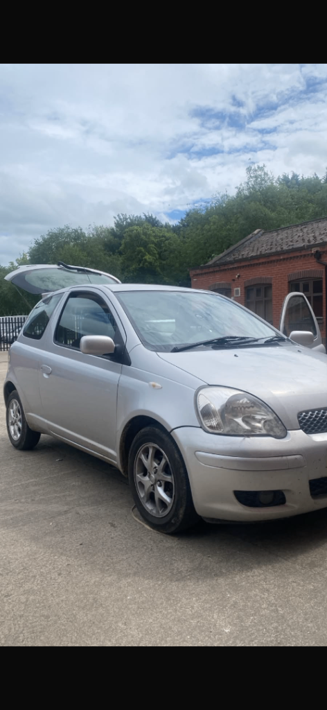 Toyota, YARIS, 2005, Manual, 1298 (cc)