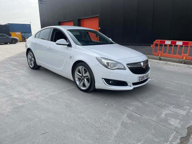 2015 Vauxhall Insignia 1.8i VVT SRi Nav 5dr HATCHBACK Petrol Manual
