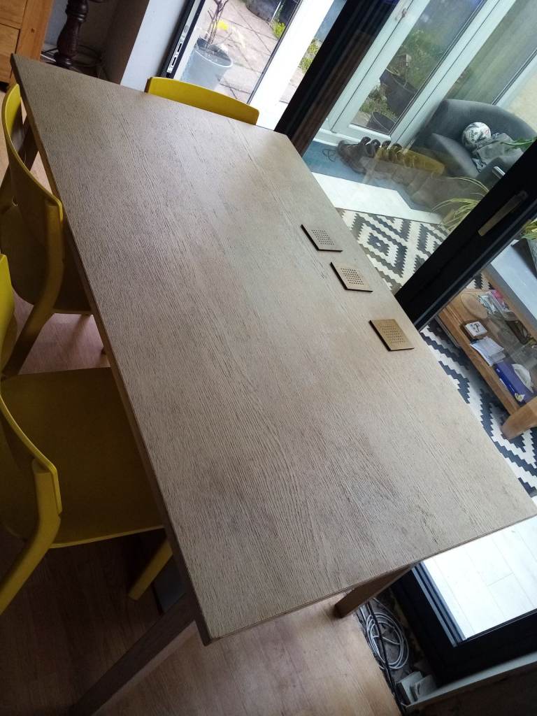 Ikea extendable dining table 