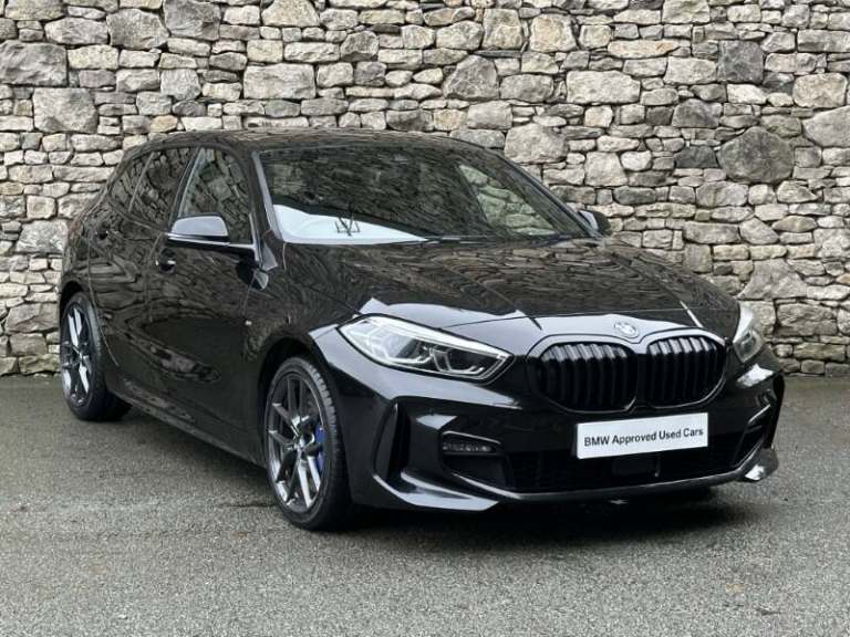 BMW 1 SERIES 118i M Sport 5dr
