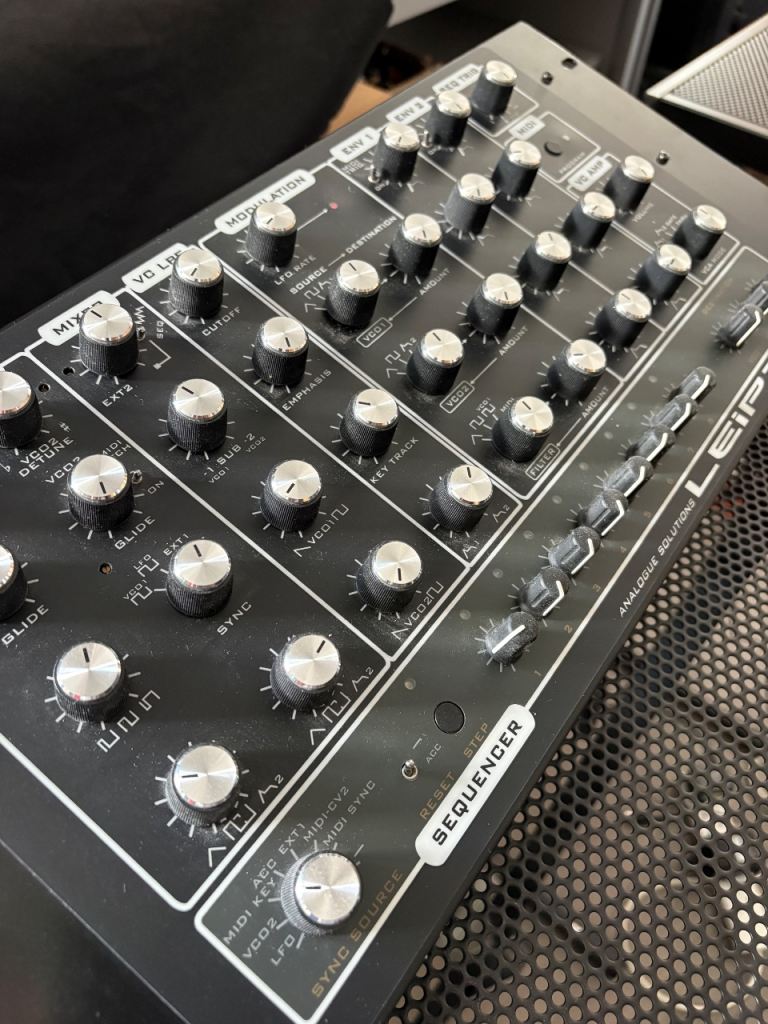 Analogue Solutions Leipzig S synth