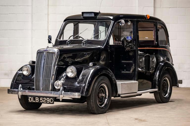 1965 BEARDMORE TAXI  PETROL Manual