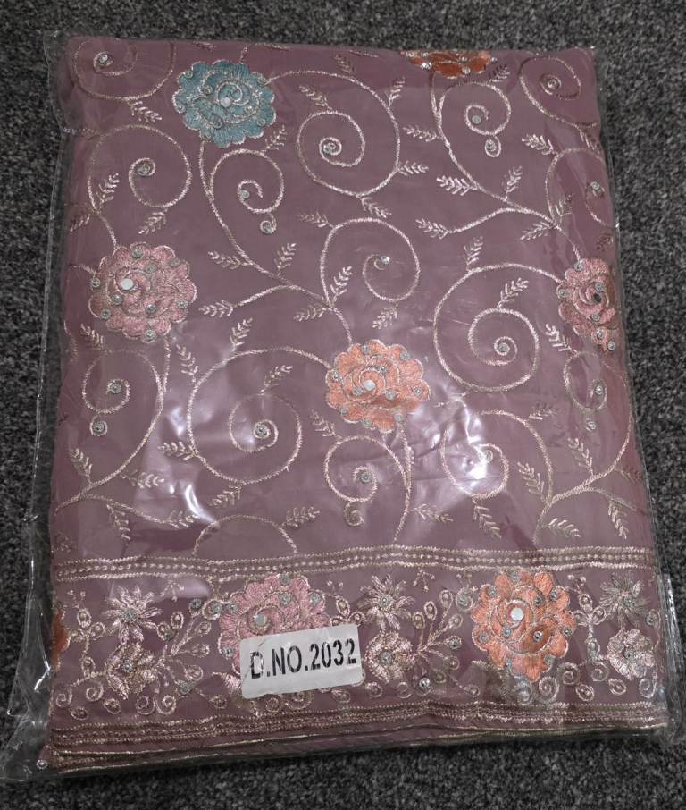 Embroidered Purple Asian 3‑Piece Suit with Elegant Floral Detailing  