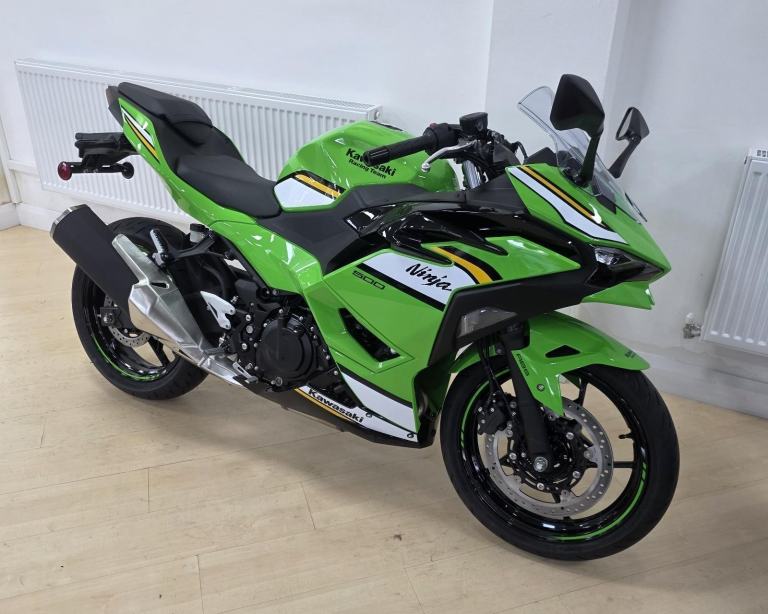 Kawasaki Ninja 500 SE