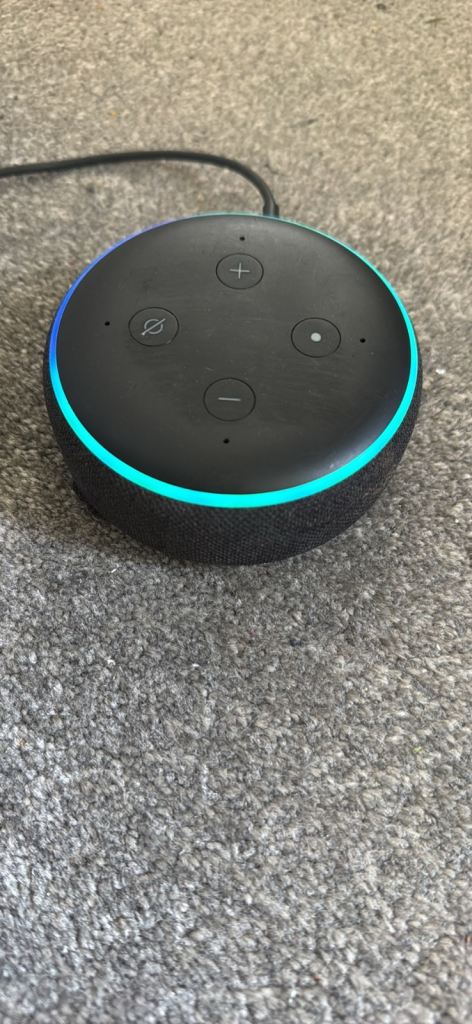 Amazon Echo Dot (3rd Gen) Smart Speaker – Black, Good Condition