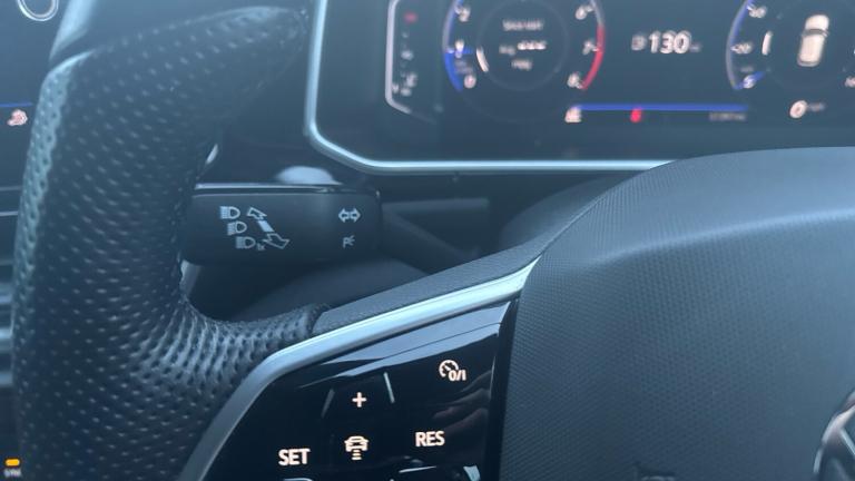 2022 Volkswagen T-Roc 1.5 TSI R-Line 5dr Petrol Hatchback Hatchback Petrol Manual